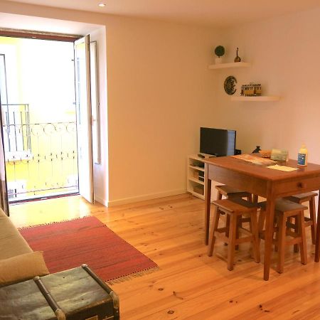 Cozy Studio In Mouraria With Ac Lisbon Exterior photo